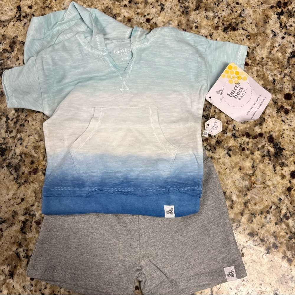 Burt's Bees Baby Aqua Ombre Outfit